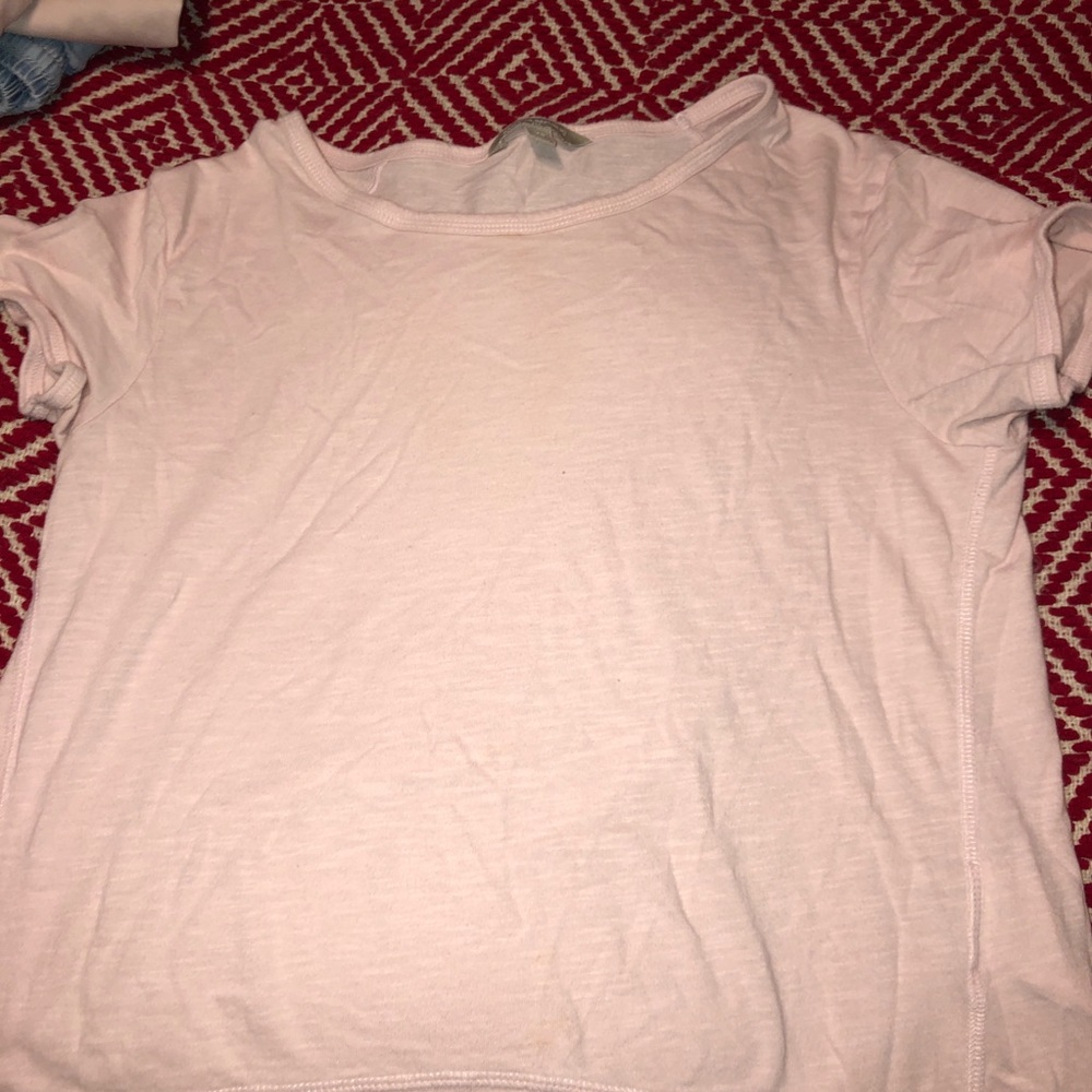 Pink t shirt. Super comfy!!